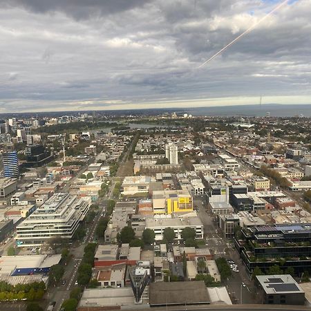 Chic Urban Escape Pool, Gym And City Charm Melburne Exterior foto